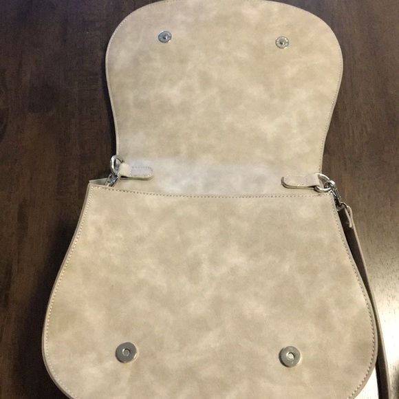 Urban Expression Khole Saddle bag - Picture 3 of 5